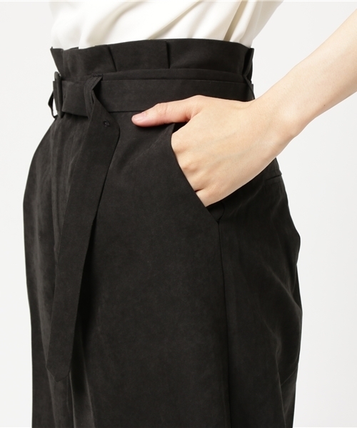 one after another NICE CLAUP（ワンアフターアナザーナイスクラップ）の「タックワイドＰＴ（その他パンツ・レディース・その他2/その他1/アイボリー/ブラック・FREE）」の10枚目の写真