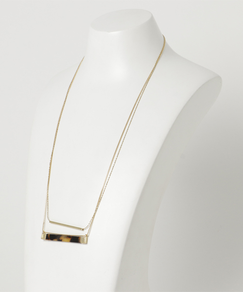 INTERPLANET（インタープラネット）の「スクエアべっ甲2連ネックレス（ネックレス・レディース・ベージュ/ブルー/ブラウン・フリー）」の4枚目の写真