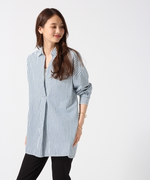 GLOBAL WORK（グローバルワーク）の「デニムスキッパーシャツ9分袖/737326（シャツ/ブラウス・レディース・ライトブルー/オフホワイト/ブルー・MEDIUM/LARGE）」の2枚目の写真