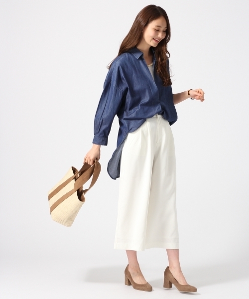 GLOBAL WORK（グローバルワーク）の「デニムスキッパーシャツ9分袖/737326（シャツ/ブラウス・レディース・ライトブルー/オフホワイト/ブルー・MEDIUM/LARGE）」の6枚目の写真