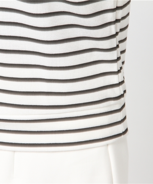 Honeys(ハニーズ)の「袖シフォンプルオーバー(Tシャツ/カットソー・レディース・オフホワイト/ピンク/ホワイト×ブラック/イエロー/ネイビー・S/L/M)」の11枚目の写真