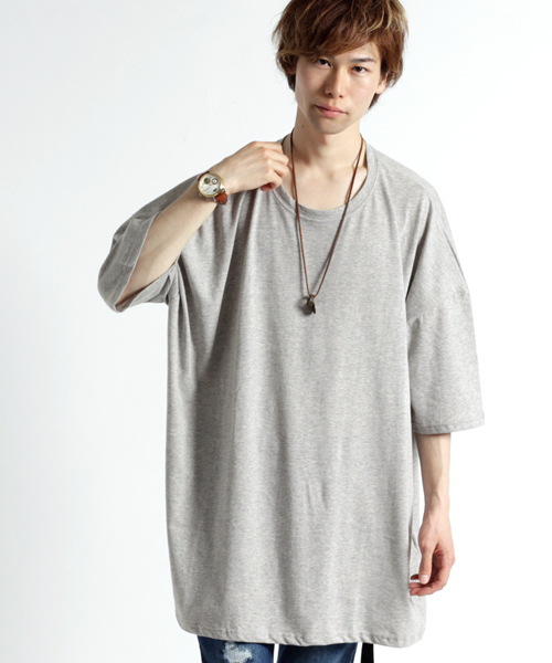 MONO-MART(モノマート)の「スーパーオーバーサイズ ドロップショルダー カットソー ビッグシルエット Tシャツ(Tシャツ/カットソー・メンズ・オフホワイト/グレー/ブルー/ブラック/オリーブ/チャコール/ベージュ/ネイビー・FREE)」の4枚目の写真