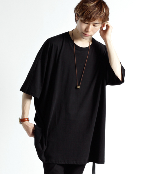 MONO-MART(モノマート)の「スーパーオーバーサイズ ドロップショルダー カットソー ビッグシルエット Tシャツ(Tシャツ/カットソー・メンズ・オフホワイト/グレー/ブルー/ブラック/オリーブ/チャコール/ベージュ/ネイビー・FREE)」の3枚目の写真