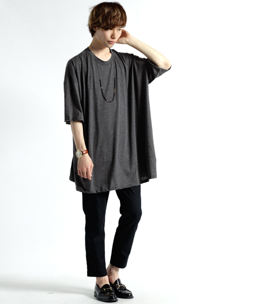 MONO-MART(モノマート)の「スーパーオーバーサイズ ドロップショルダー カットソー ビッグシルエット Tシャツ(Tシャツ/カットソー・メンズ・オフホワイト/グレー/ブルー/ブラック/オリーブ/チャコール/ベージュ/ネイビー・FREE)」の19枚目の写真