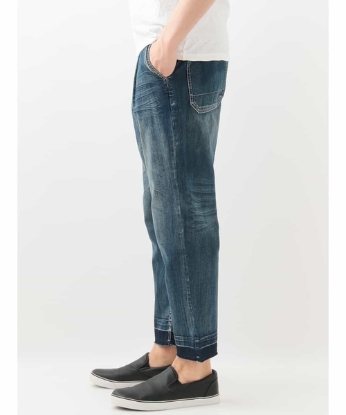 MK MICHEL KLEIN HOMME （エムケーミッシェルクランオム）の「デニムテーパードパンツ（デニムパンツ・メンズ・ブルー/ライトブルー・LARGE/X-LARGE/MEDIUM）」の3枚目の写真