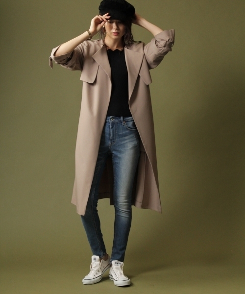 Andemiu（アンデミュウ）の「トロミトレンチコート768895（トレンチコート・レディース・ベージュ/ピンク/グレー・MEDIUM/SMALL）」の6枚目の写真