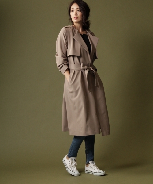 Andemiu（アンデミュウ）の「トロミトレンチコート768895（トレンチコート・レディース・ベージュ/ピンク/グレー・MEDIUM/SMALL）」の18枚目の写真