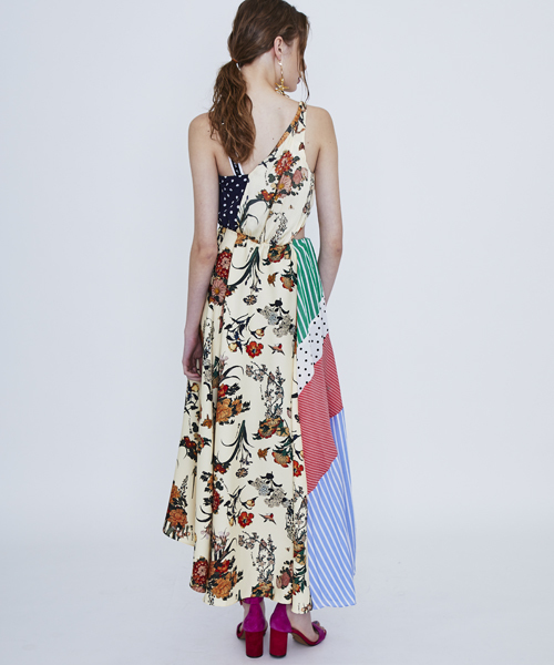 UNITED TOKYO（ユナイテッドトウキョウ）の「ホクサイフラワープリントワンピース（ワンピース・レディース・ホワイト/グリーン・1）」の5枚目の写真