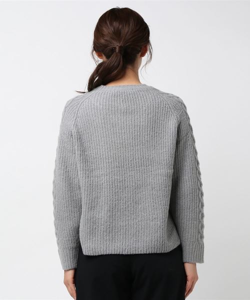 Lugnoncure（ルノンキュール）の「ケーブル柄プルオーバー（ニット/セーター・レディース・グレー/オフホワイト/イエロー/ブルー・MEDIUM）」の6枚目の写真