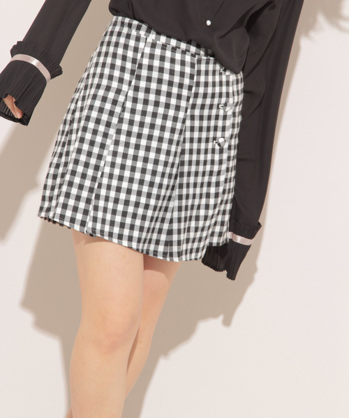 apres jour(アプレジュール)の「ギンガムラップショートパンツ【ZOZOTOWN限定アイテム】(その他パンツ・レディース・ブラック/グレー・フリー)」の3枚目の写真