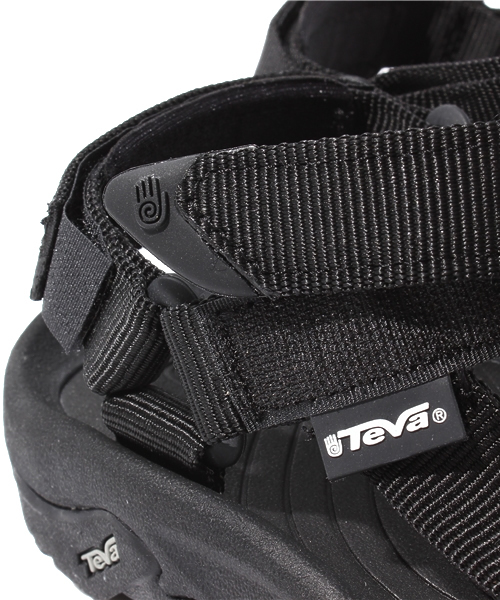 BEAUTY&YOUTH UNITED ARROWS(ビューティーアンドユースユナイテッドアローズ)の「BYBC Teva HURRICANE サンダル(サンダル・レディース・ホワイト/ブラック・6/7)」の7枚目の写真