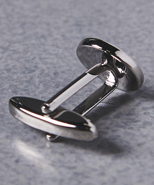 UNITED ARROWS（ユナイテッドアローズ）の「＜ELIZABETH PARKER（エリザベスパーカー）＞ ラウンド スタッズ セット（カフリンクス・メンズ・ブラック・フリー）」の6枚目の写真