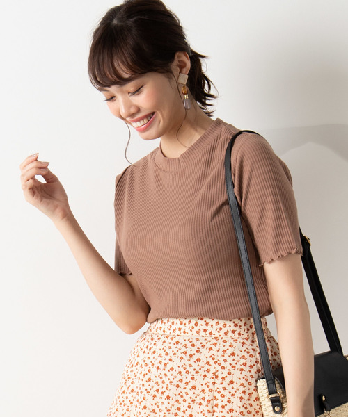 WEGO（ウィゴー）の「WEGO/リブメロウハイネックTシャツ（Tシャツ/カットソー・レディース・ホワイト/ブラック/カーキ/イエロー/オレンジ/ライトブラウン/パープル・FREE）」の4枚目の写真