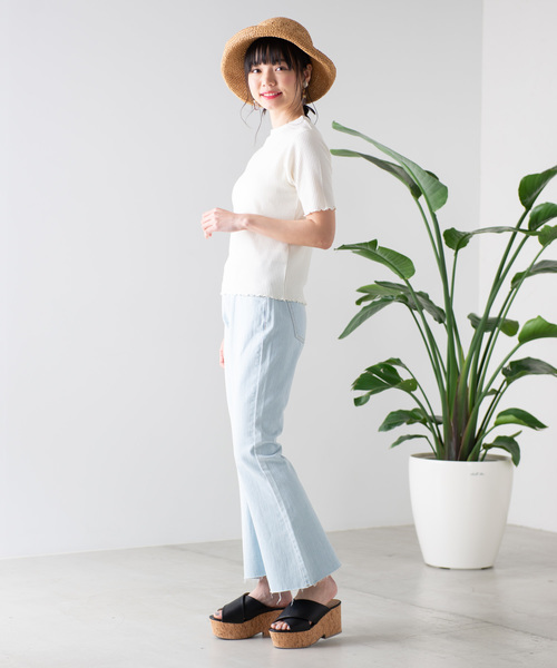 WEGO（ウィゴー）の「WEGO/リブメロウハイネックTシャツ（Tシャツ/カットソー・レディース・ホワイト/ブラック/カーキ/イエロー/オレンジ/ライトブラウン/パープル・FREE）」の9枚目の写真