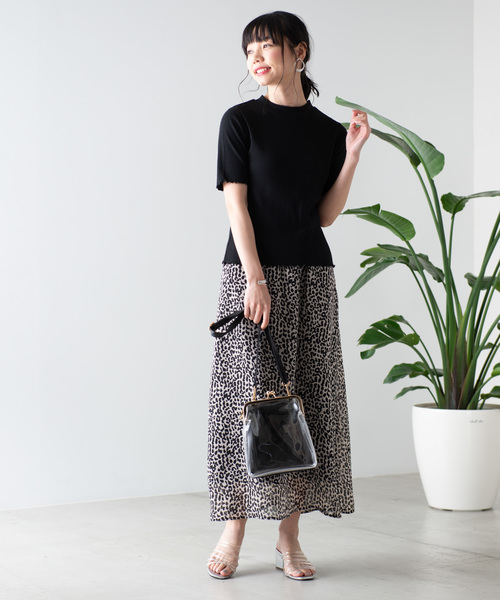 WEGO（ウィゴー）の「WEGO/リブメロウハイネックTシャツ（Tシャツ/カットソー・レディース・ホワイト/ブラック/カーキ/イエロー/オレンジ/ライトブラウン/パープル・FREE）」の11枚目の写真