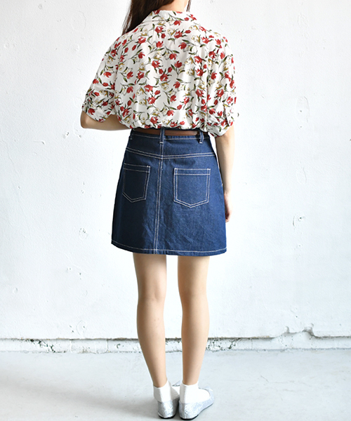 PairPair（ペアペア）の「タック入り花柄カイキンシャツ（シャツ/ブラウス・レディース・ブラック/オフホワイト/ブルー・FREE）」の10枚目の写真