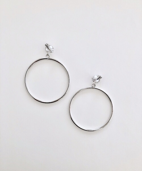 TIMELESS&THREE（タイムレスアンドスリー）の「メタルデザインイヤリング（イヤリング・レディース・A/B/C/D/E/F/G/H/I/J/K/L/M/N/O/P/Q/R/S/T/U/V/W/X/Y/Z・FREE）」の20枚目の写真