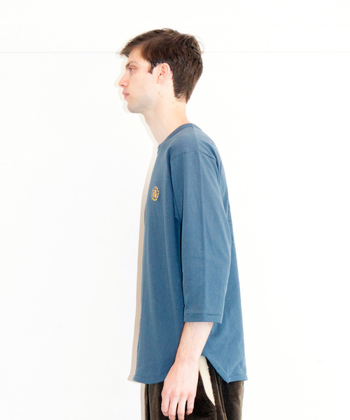 VIRGOwearworks(ヴァルゴウェアワークス)の「CIRCLE HAPPY EMB 3/4(Tシャツ/カットソー・メンズ・インディゴブルー/ホワイト/ブラック・4/2/3)」の8枚目の写真