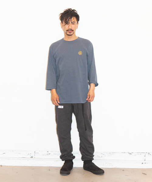 VIRGOwearworks(ヴァルゴウェアワークス)の「CIRCLE HAPPY EMB 3/4(Tシャツ/カットソー・メンズ・インディゴブルー/ホワイト/ブラック・4/2/3)」の20枚目の写真