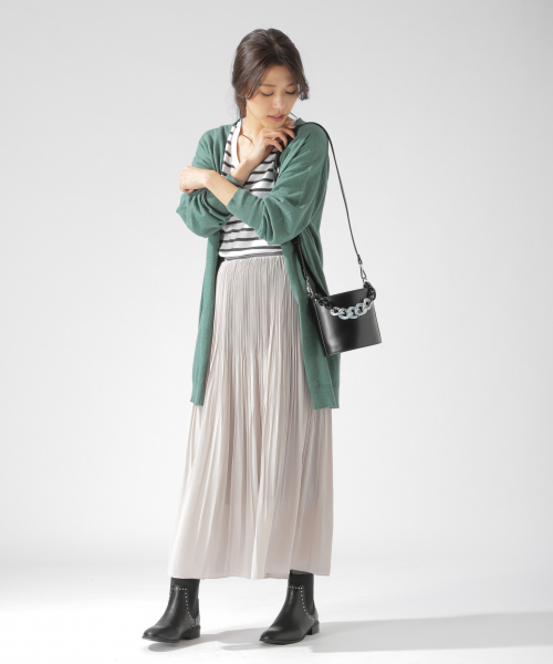 BAYFLOW（ベイフロー）の「カラームジプリーツスカート（スカート・レディース・ライトグレー/レッド・SMALL/MEDIUM）」の8枚目の写真