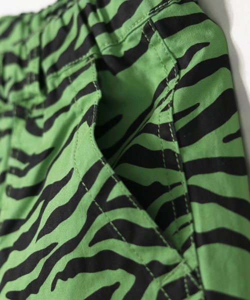 RADCHAP（ラッドチャップ）の「ゼブラ柄ロングパンツ（その他パンツ・キッズ・オフホワイト/ライトグリーン・90cm/110cm/100cm/120cm/130cm/140cm/150cm）」の19枚目の写真