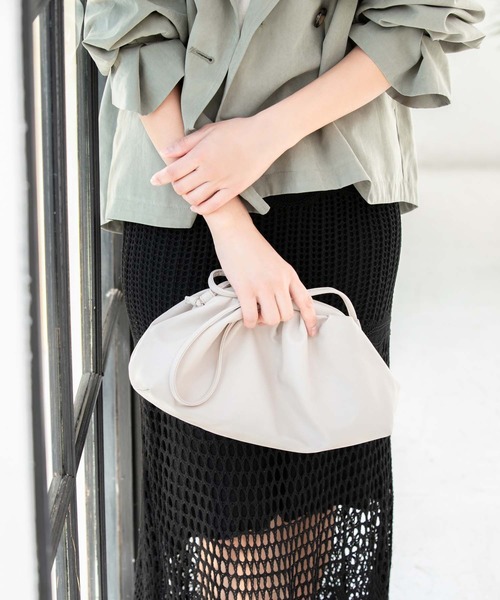 Edit Sheen（エディットシーン）の「ギャザー2wayクラッチ（クラッチバッグ・レディース・ブラック/アイボリー/パイソン・FREE）」の8枚目の写真