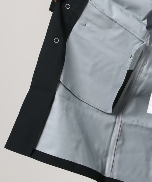 DESCENTE PAUSE(デサントポーズ)の「シェルタリングドライコート / SHELTERING DRY COAT(ステンカラーコート・メンズ・ブラック・SMALL/MEDIUM/LARGE)」の4枚目の写真