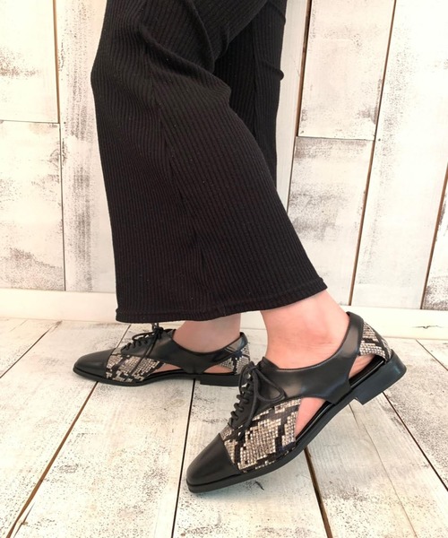 バイカラーレースアップシューズ