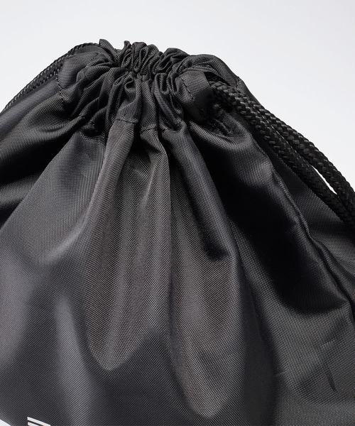Reebok（リーボック）の「トレーニング エッセンシャルズ ジム サック / Training Essentials Gym Sack（エコバッグ/サブバッグ・メンズ・ブラック/ピンク/ピンク系その他/ブラック×ホワイト/ネイビー/ライトグレー/ブルー・FREE）」の11枚目の写真