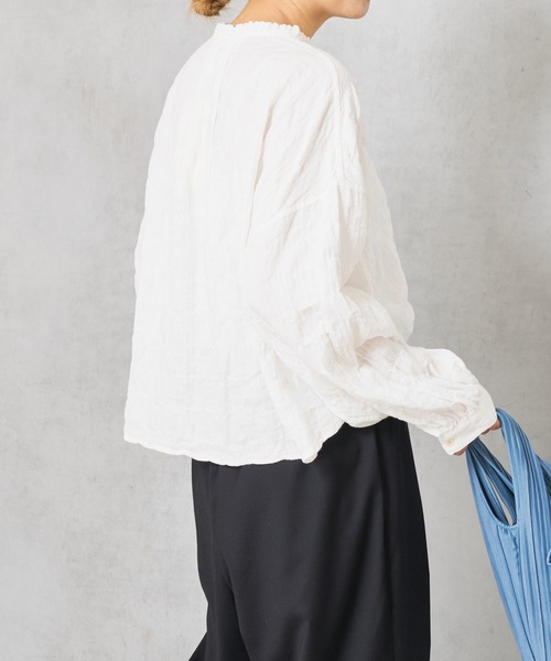 PUAL CE CIN（ピュアルセシン）の「ヘリンボーン襟フリルブラウス（シャツ/ブラウス・レディース・オフホワイト/ブラック/その他1/その他2・FREE）」の5枚目の写真
