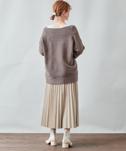 cepo（セポ）の「センターリブゆるＶネックニット（ニット/セーター・レディース・ブラック/オフホワイト/グレー/オレンジ・M）」の7枚目の写真