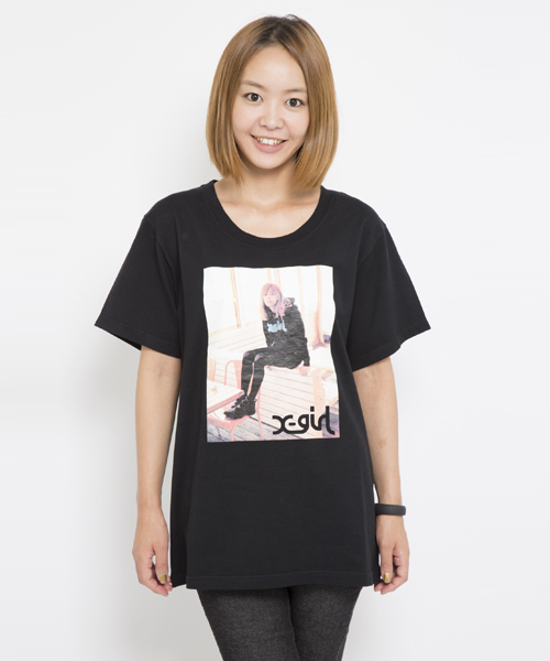 X-girl（エックスガール）の「XgirlｘChadmoore FALL BIG TEE（Tシャツ/カットソー・レディース・ホワイト/ブラック・ONE SIZE）」の3枚目の写真