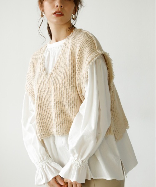 Auntie Rosa Holiday（アンティローザホリデー）の「メキシカンフリンジニットベスト（ベスト・レディース・ブラック/ナチュラル/カーキ/ライトグレー・FREE）」の4枚目の写真