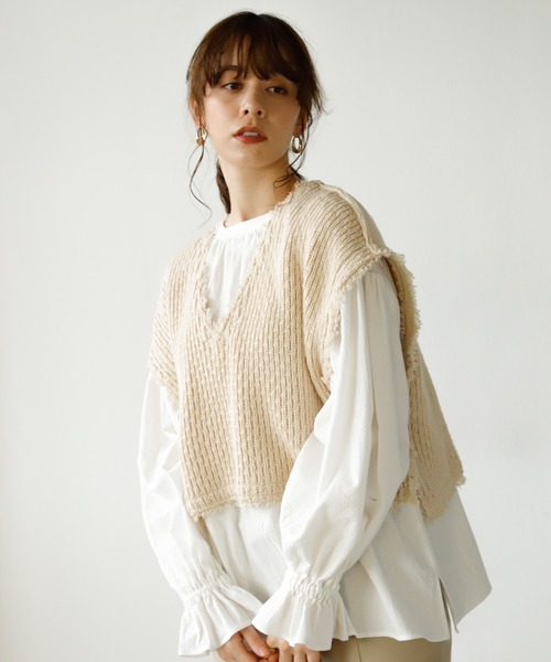 Auntie Rosa Holiday（アンティローザホリデー）の「メキシカンフリンジニットベスト（ベスト・レディース・ブラック/ナチュラル/カーキ/ライトグレー・FREE）」の17枚目の写真