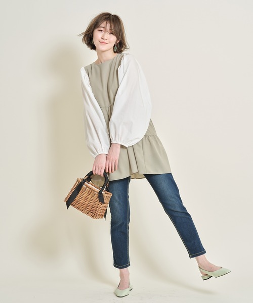 &. NOSTALGIA（アンドドットノスタルジア）の「クルーネックティアードブラウス（シャツ/ブラウス・レディース・ベージュ/ライトグリーン・FREE）」の5枚目の写真