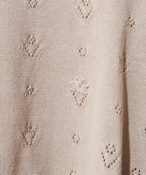 natural couture（ナチュラルクチュール）の「お花手刺繍コンパクトニット（ニット/セーター・レディース・オレンジ/グレイッシュベージュ/ブラック/オフホワイト・FREE）」の9枚目の写真