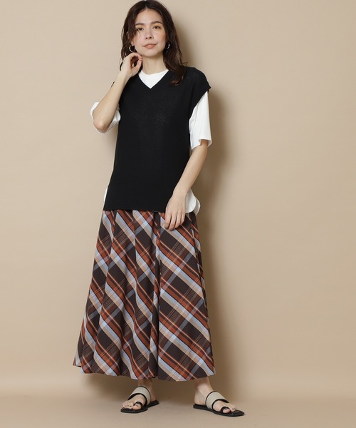 N.(N. Natural Beauty Basic)(エヌエヌナチュラルビューティーベーシック)の「◆チェックボリュームスカート(スカート・レディース・ブラック系その他/ブラウン系その他・MEDIUM)」の15枚目の写真