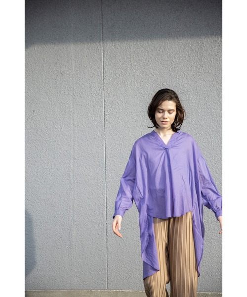 OSMOSIS(オズモーシス)の「プリーツベルボトムパンツ(その他パンツ・レディース・ライトベージュ/オリーブ/ベージュ/ブラック/ネイビー・ONE SIZE)」の14枚目の写真