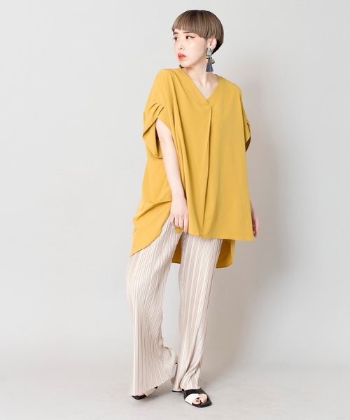 OSMOSIS(オズモーシス)の「プリーツベルボトムパンツ(その他パンツ・レディース・ライトベージュ/オリーブ/ベージュ/ブラック/ネイビー・ONE SIZE)」の18枚目の写真