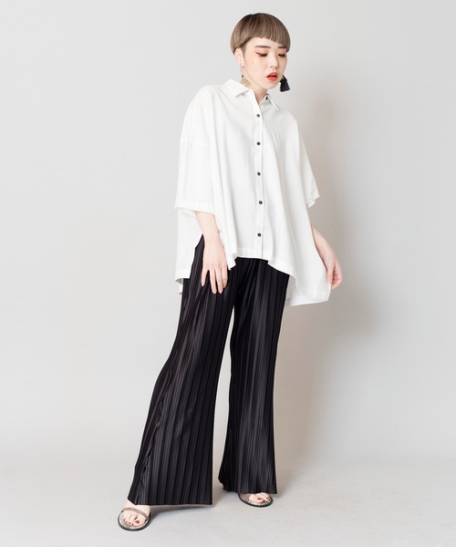 OSMOSIS(オズモーシス)の「プリーツベルボトムパンツ(その他パンツ・レディース・ライトベージュ/オリーブ/ベージュ/ブラック/ネイビー・ONE SIZE)」の22枚目の写真