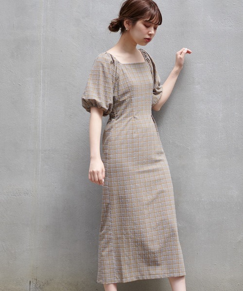 natural couture（ナチュラルクチュール）の「【WEB限定カラー有り】ぽこぽこチェックなセミタイトワンピース（ワンピース・レディース・ベージュ/イエロー/ブラック・FREE）」の11枚目の写真