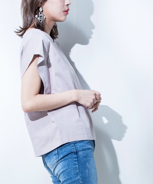 MILLION CARATS（ミリオンカラッツ）の「【STYLE4】接触冷感 2Wayフレンチカットソー（Tシャツ/カットソー・レディース・オフホワイト/ブラック/グレー/ピンク/グリーン・FREE）」の4枚目の写真