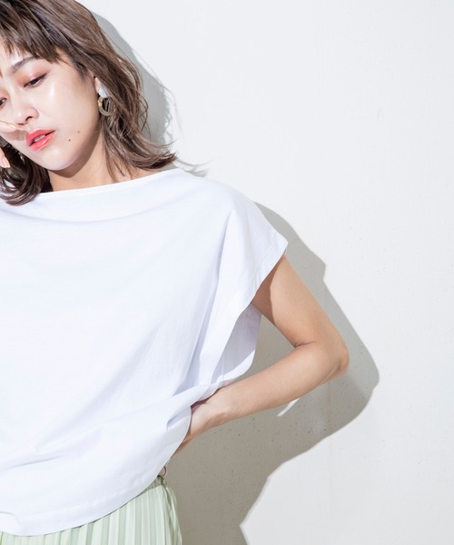 MILLION CARATS（ミリオンカラッツ）の「【STYLE4】接触冷感 2Wayフレンチカットソー（Tシャツ/カットソー・レディース・オフホワイト/ブラック/グレー/ピンク/グリーン・FREE）」の8枚目の写真
