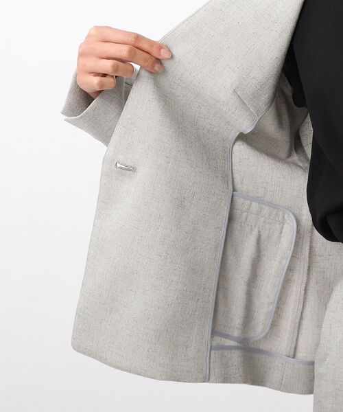 UNTITLED（アンタイトル）の「◆「L」【洗える】ドレッサーアーステックリネンノーカラージャケット（スーツジャケット・レディース・ネイビー/ライトグレー/ベージュ・42/50/48/04/46/44）」の17枚目の写真