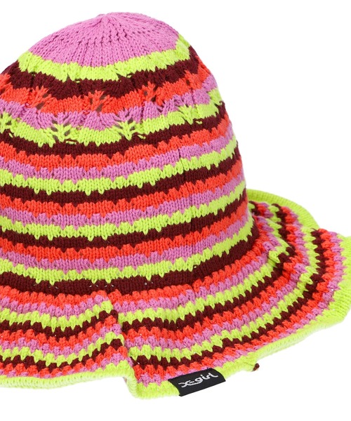 X-girl（エックスガール）の「KNIT BUCKET HAT（ハット・レディース・ホワイト/ブラック/バーガンディー・ONE SIZE）」の5枚目の写真