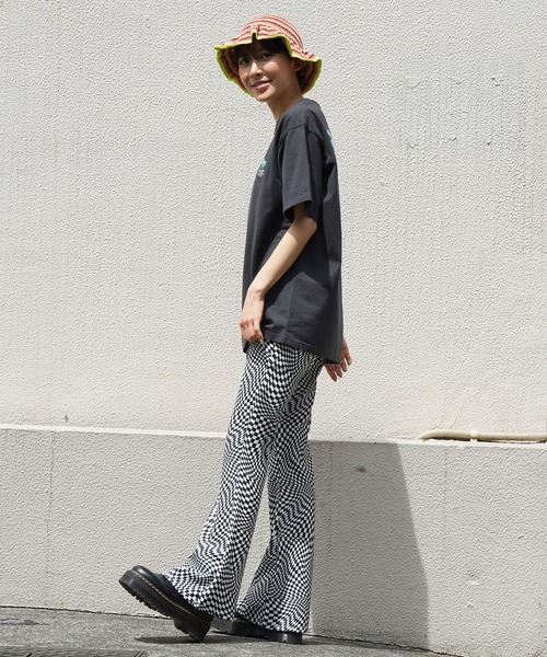 X-girl（エックスガール）の「KNIT BUCKET HAT（ハット・レディース・ホワイト/ブラック/バーガンディー・ONE SIZE）」の6枚目の写真