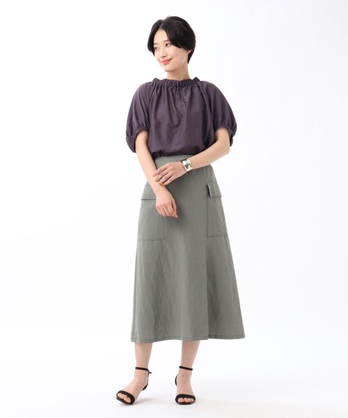 UNTITLED（アンタイトル）の「◆【洗える】シルキーローンブラウス（シャツ/ブラウス・レディース・ブラック/オフホワイト/ナチュラル/パープル系・02/00/99/03/01）」の8枚目の写真