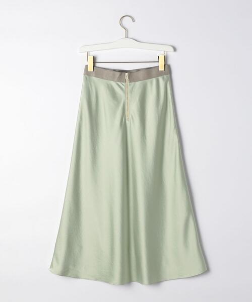 green label relaxing（グリーンレーベルリラクシング）の「CS ナロー フレア サテン スカート（スカート・レディース・ベージュ/ライム・38/36）」の7枚目の写真