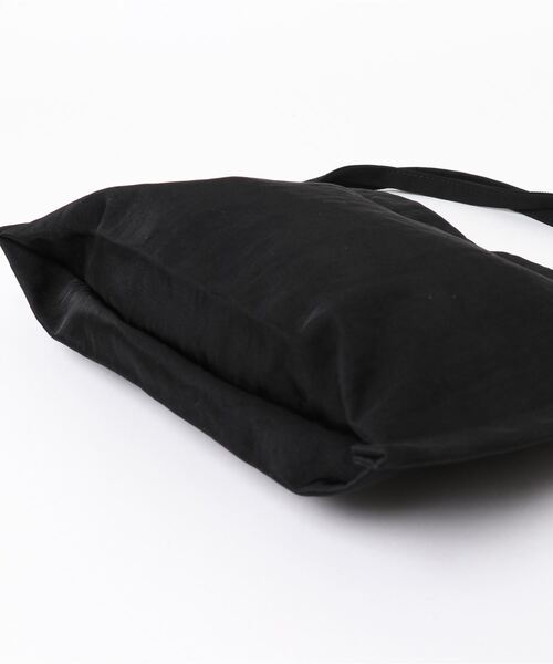 note et silence （ノートエシロンス）の「.◇ナイロンツイル フラットトートBAG（ハンドバッグ・レディース・ブラック/カーキ・FREE）」の17枚目の写真