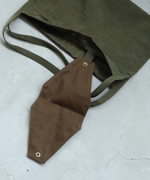 note et silence （ノートエシロンス）の「.◇ナイロンツイル フラットトートBAG（ハンドバッグ・レディース・ブラック/カーキ・FREE）」の14枚目の写真